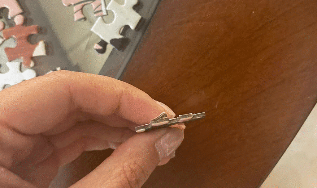 Puzzle pieces show layer separation